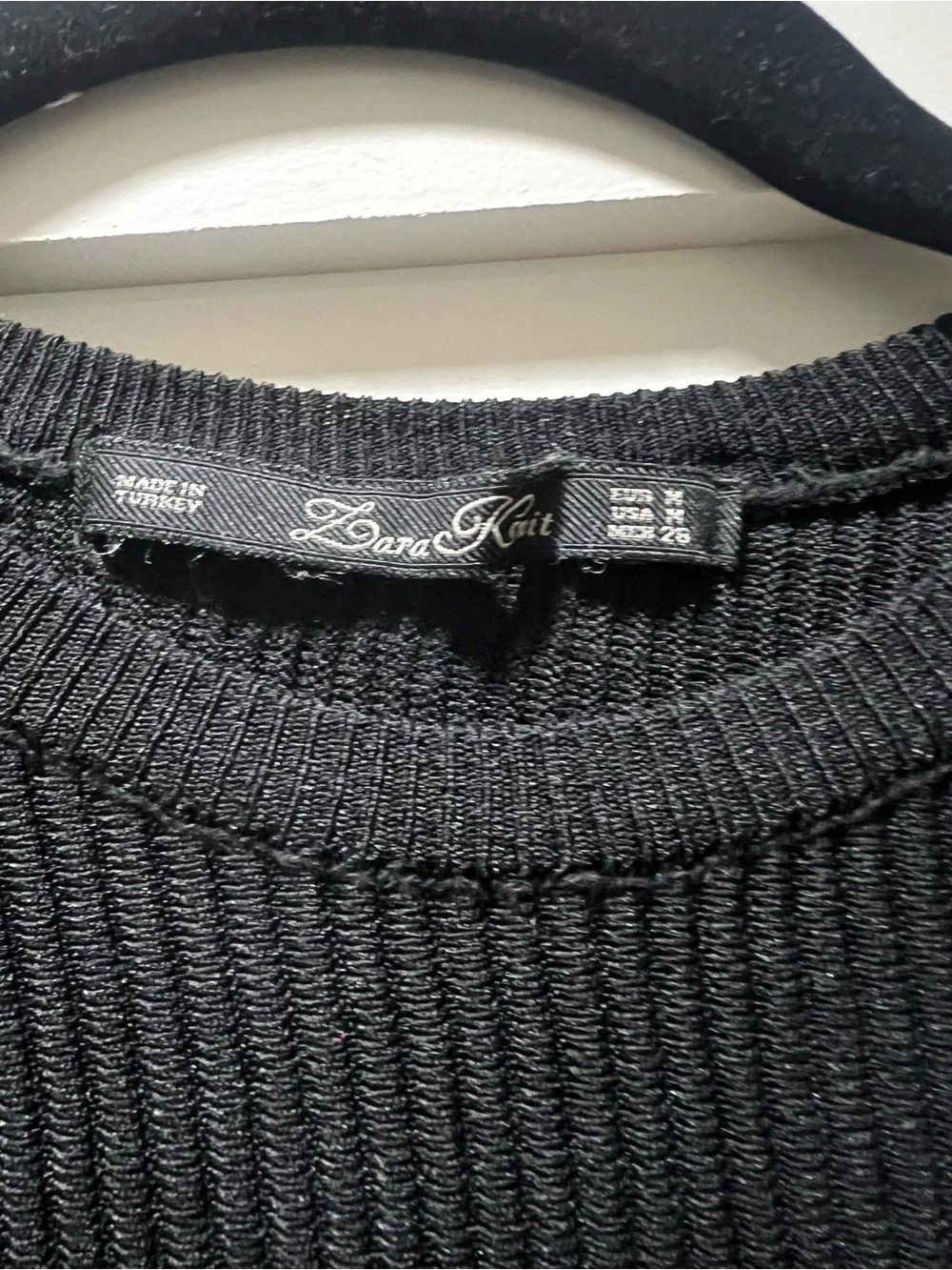 Zara Knit Black Ribbed Long-Sleeve Cropped Top